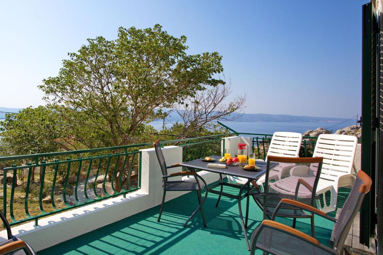House Tina Villa โอมิช ภายนอก รูปภาพ